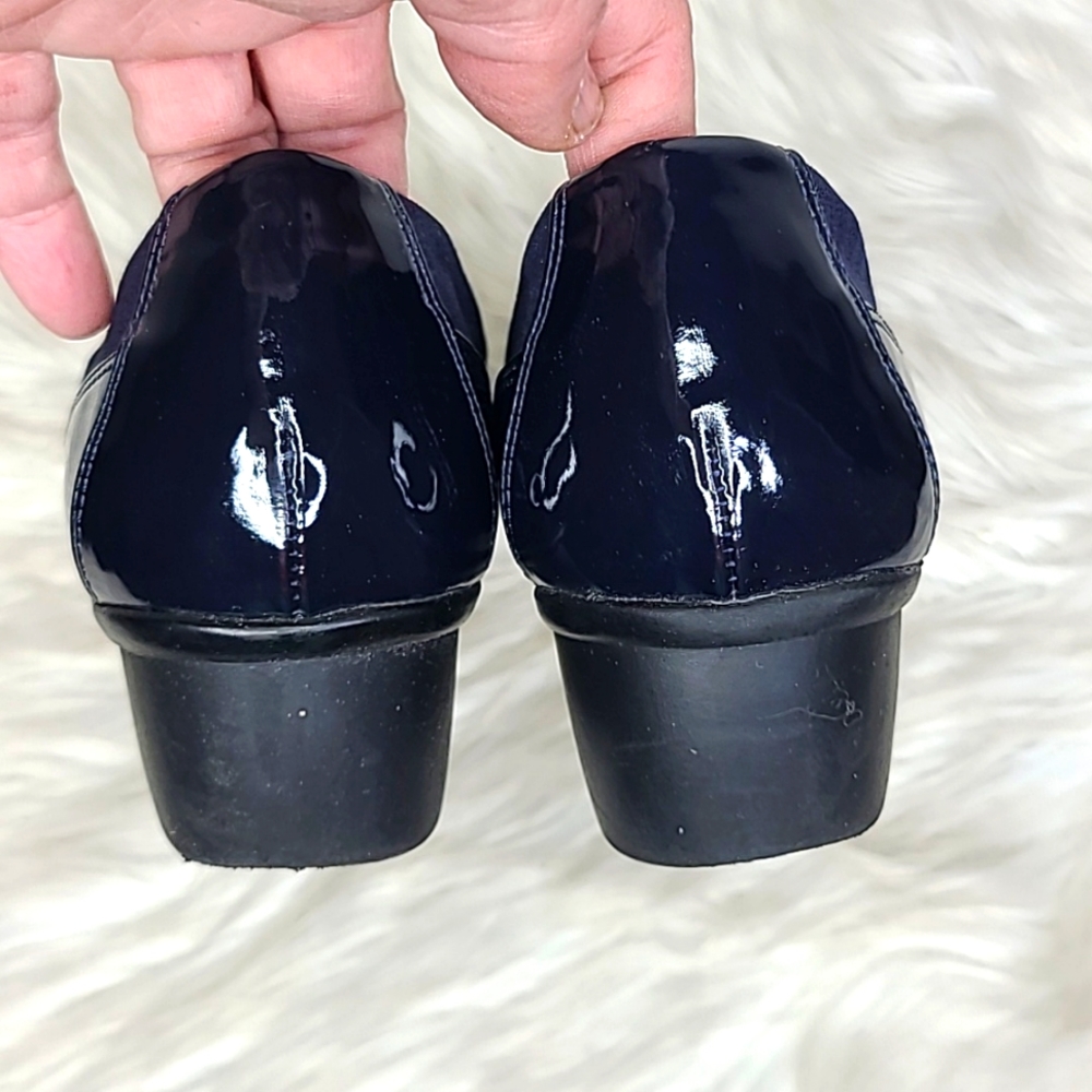 Shoes Size 8M Navy Blue Patent Fabric Wedges Lightweight Casual Everyday EUC - Picture 6 of 10